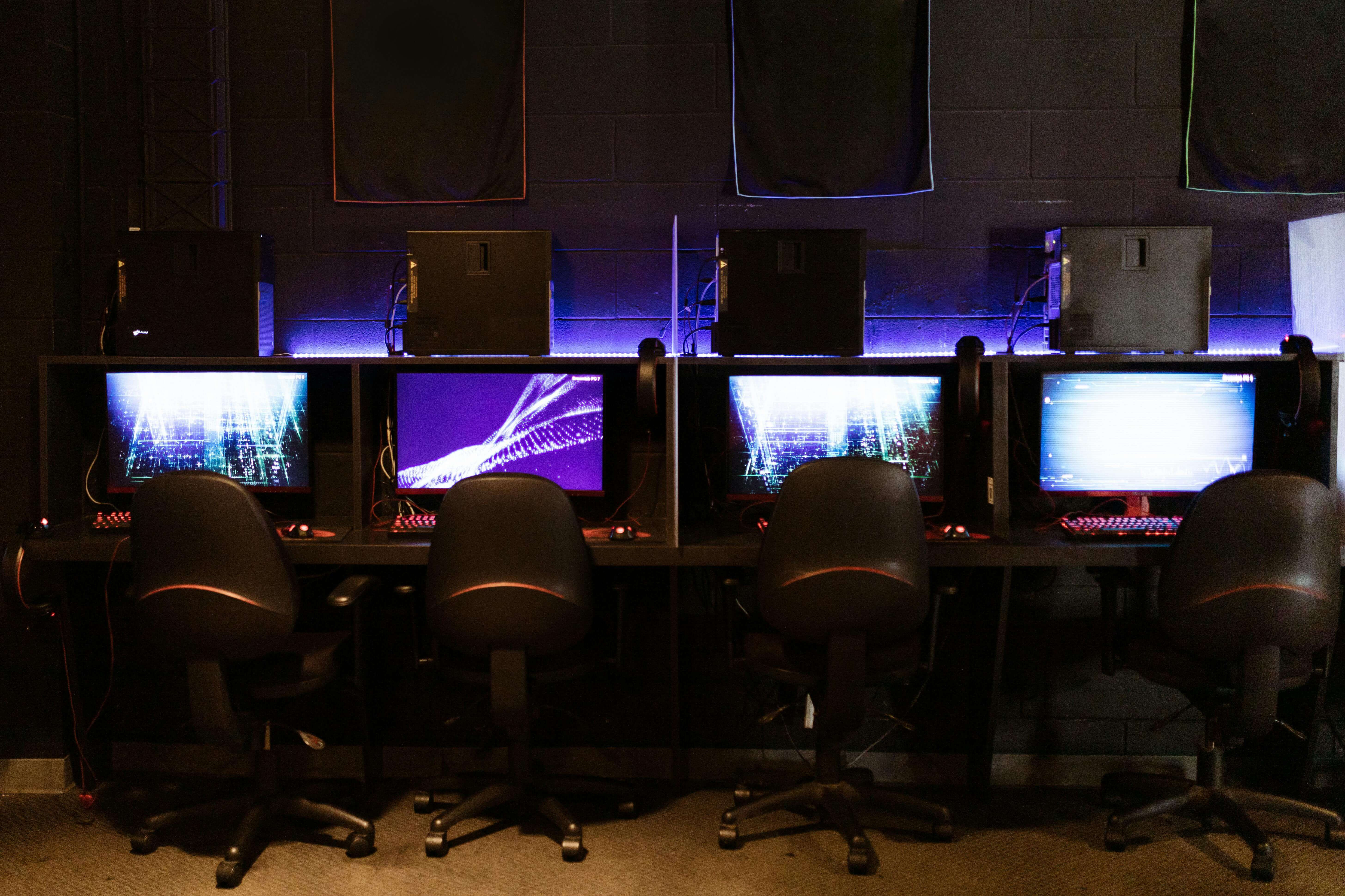 E-Sport Yogyakarta: Dari Komunitas ke Panggung Nasional